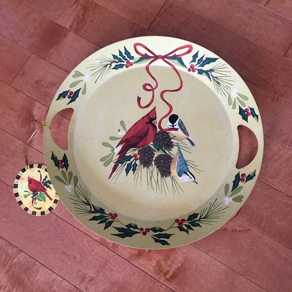 Lenox Winter Greetings Toleware Round Metal Serving Tray with handles